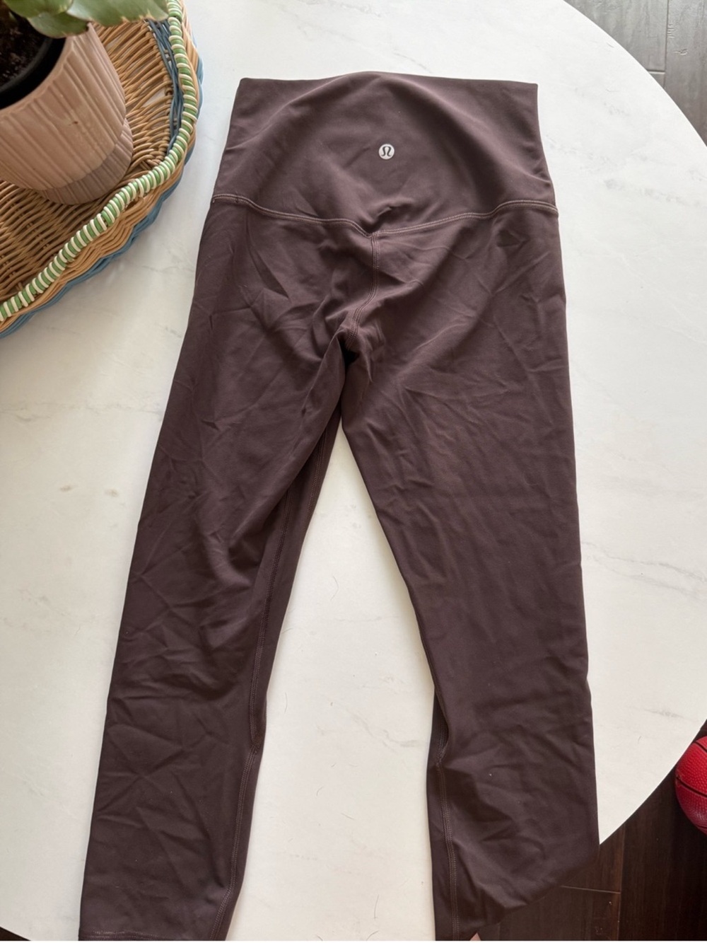 Lululemon High-Rise 21” Length Leggings Espresso Brown